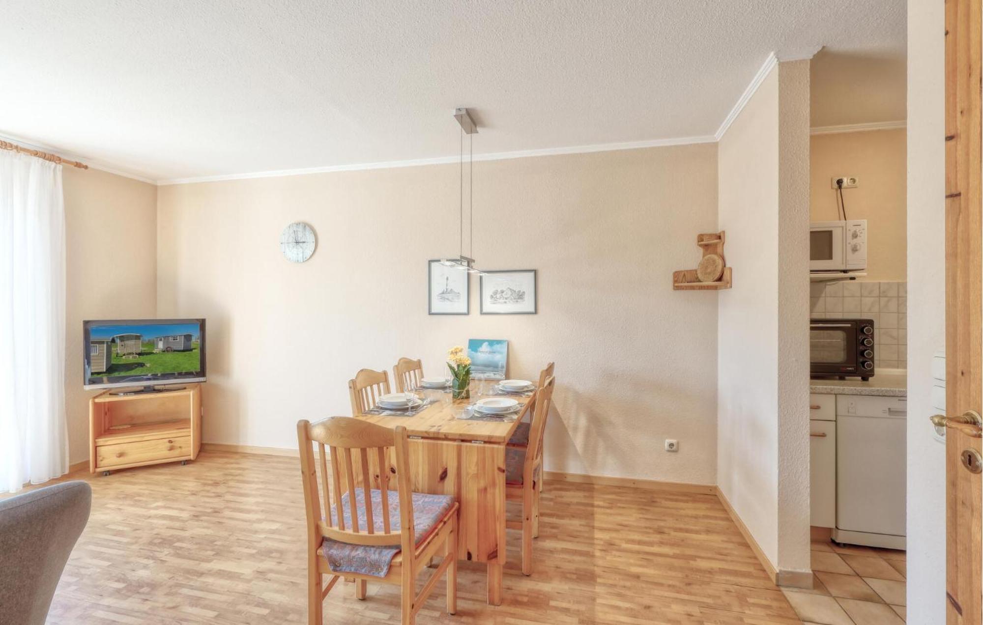 Nice Home In Toenning With Kitchen מראה חיצוני תמונה
